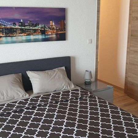 A Casa Mia Hotel Вавр Екстериор снимка
